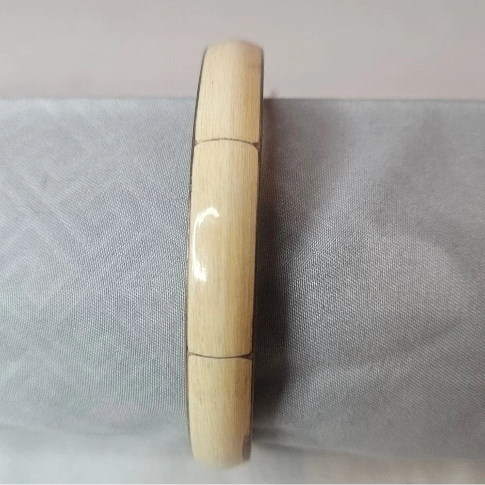 Vintage Wood / Horn Inlay Cream Brass Bangle 80s